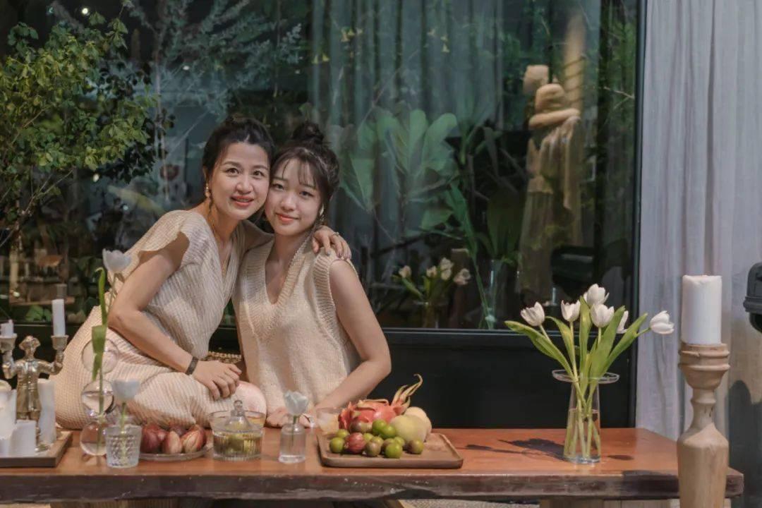 连云港旧假草皮有人回收吗电话多少？-机智问答网页，回答你所有疑问